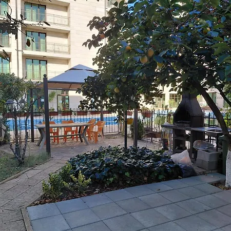 2 In Sunny Lägenhet Slăntjev Brjag