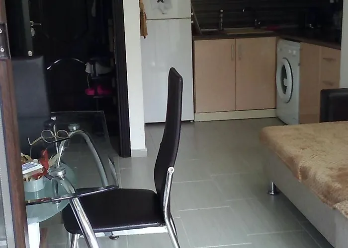 2 In Sunny Апартаменты