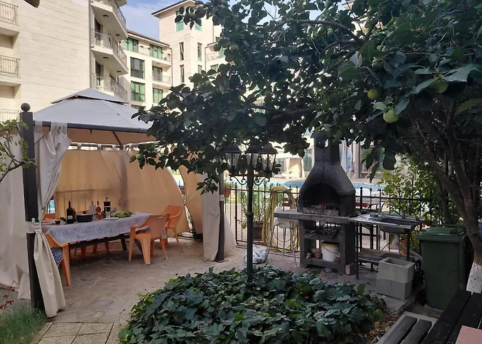 2 In Sunny Апартаменты Солнечный берег