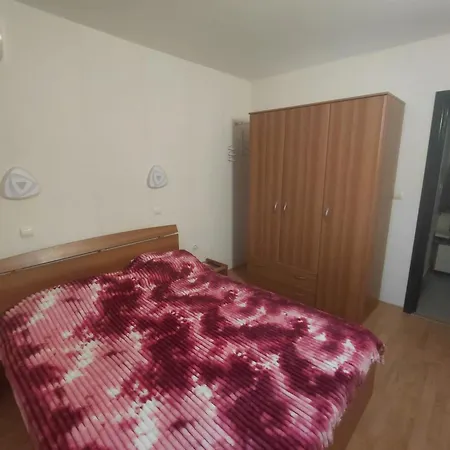 2 In Sunny Sluneční pobřeží